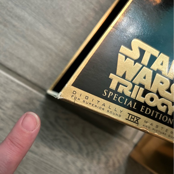 Star Wars Trilogy VHS set gold black collectors item boxed set 3 VHS set Jedi - Picture 7 of 14